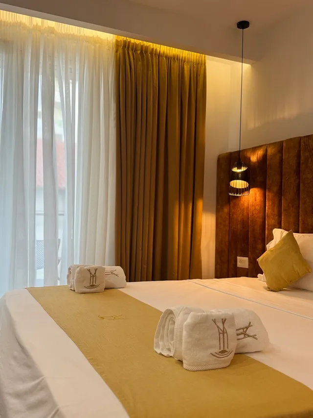 Dhomë Luxury për 4 Persona – Hotel Ylli Shëngjin (Pamje nga deti, 35 m², 4 persona) foto 1