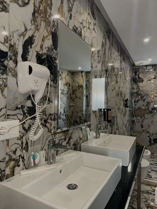 Suitë Superior me Pamje nga Deti – Hotel Ylli Shëngjin (Pamje nga deti, 40 m², 4 persona) foto 3