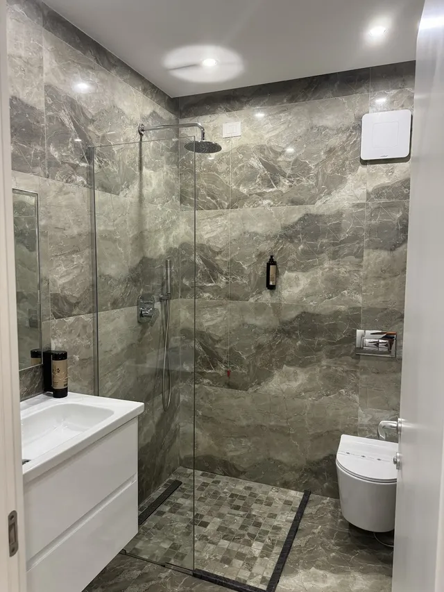 Dhomë Luxury për 4 Persona – Hotel Ylli Shëngjin (Pamje nga deti, 35 m², 4 persona) foto 4
