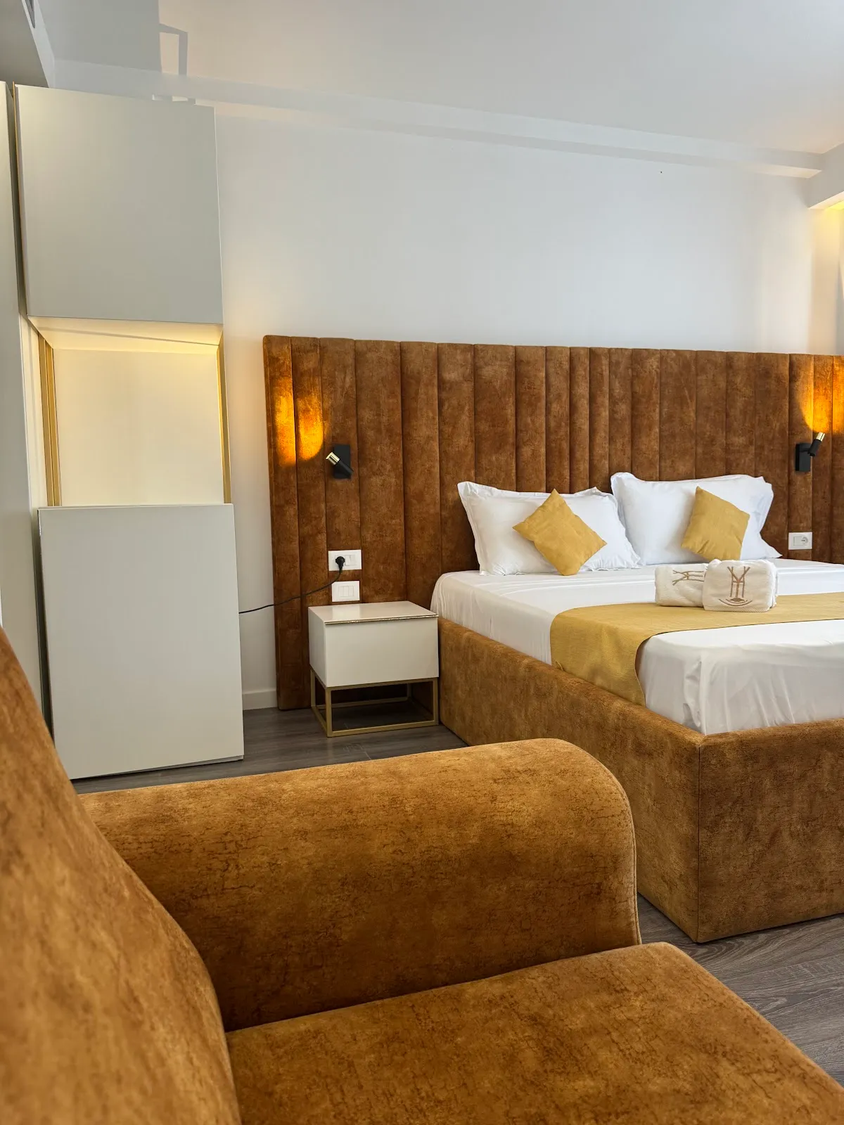 Dhomë Deluxe për 3 Persona – Hotel Ylli Shëngjin, foto 4