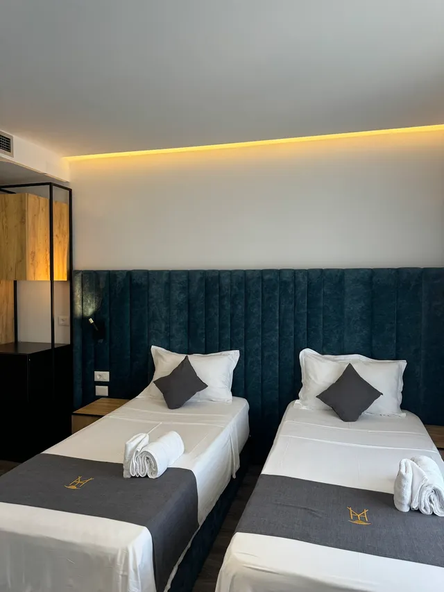 Dhomë Deluxe me Dy Krevatë – Hotel Ylli Shëngjin (Pamje nga deti, 25 m², 2 persona) foto 5